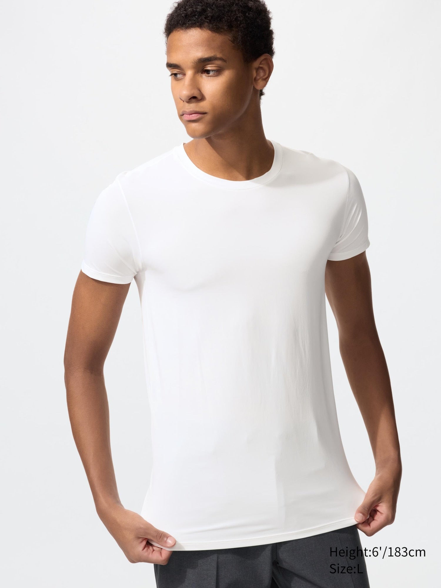 AIRism Crew Neck Short Sleeve T-Shirt - WHITE