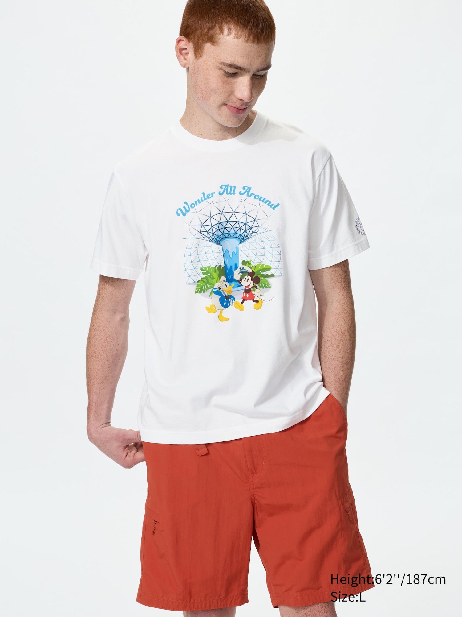 Mickey Mouse in Singapore UT (Short Sleeve Graphic T-Shirt) - WHITE