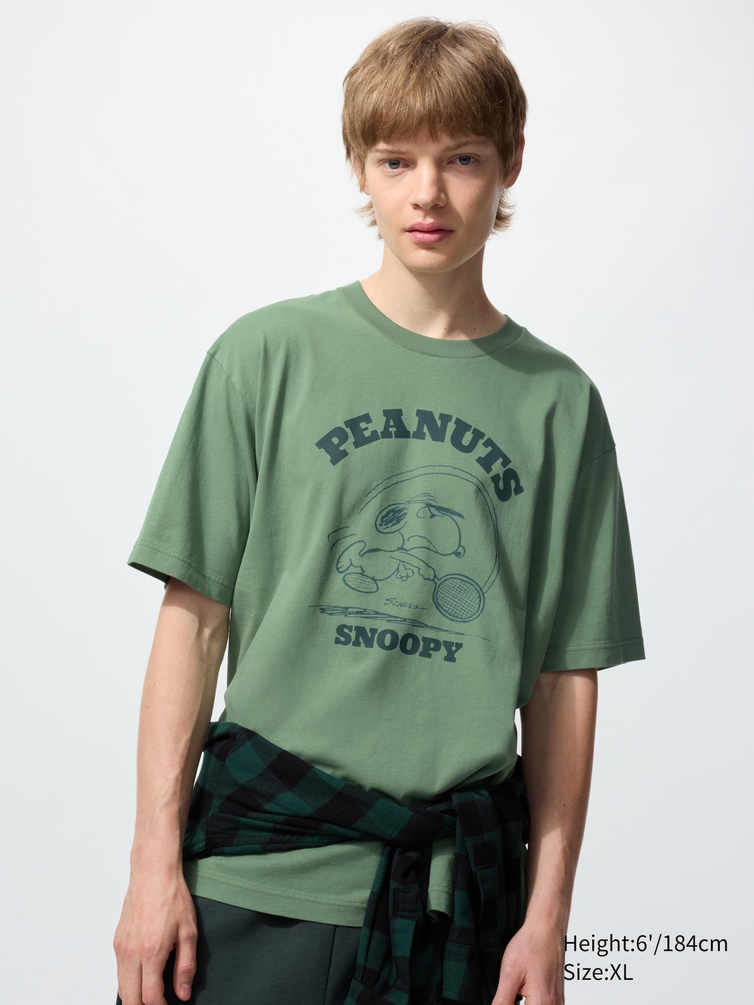 PEANUTS UT (Short Sleeve Graphic T-Shirt) - GREEN