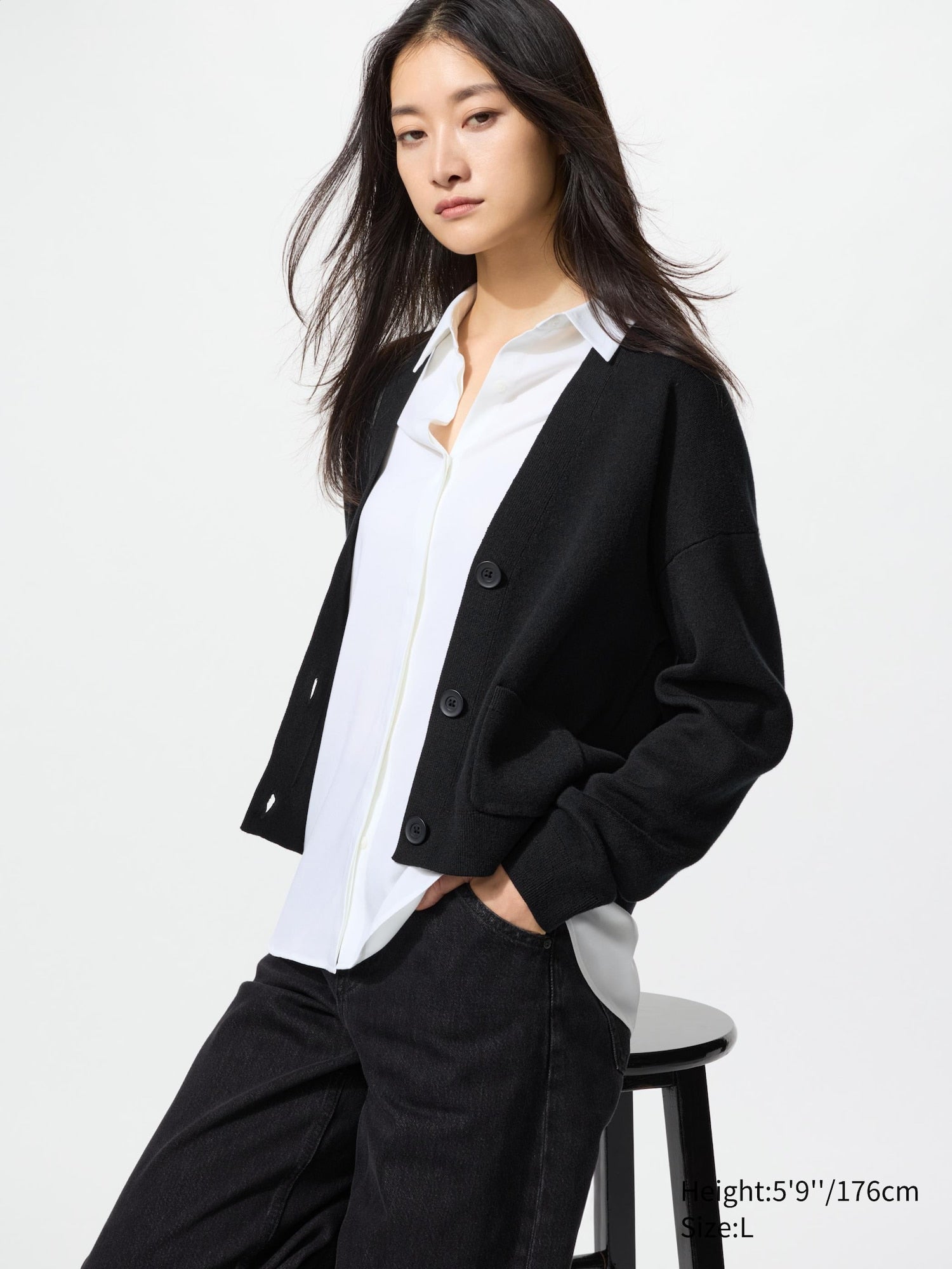 Smooth Cotton V Neck Short Cardigan - image 2