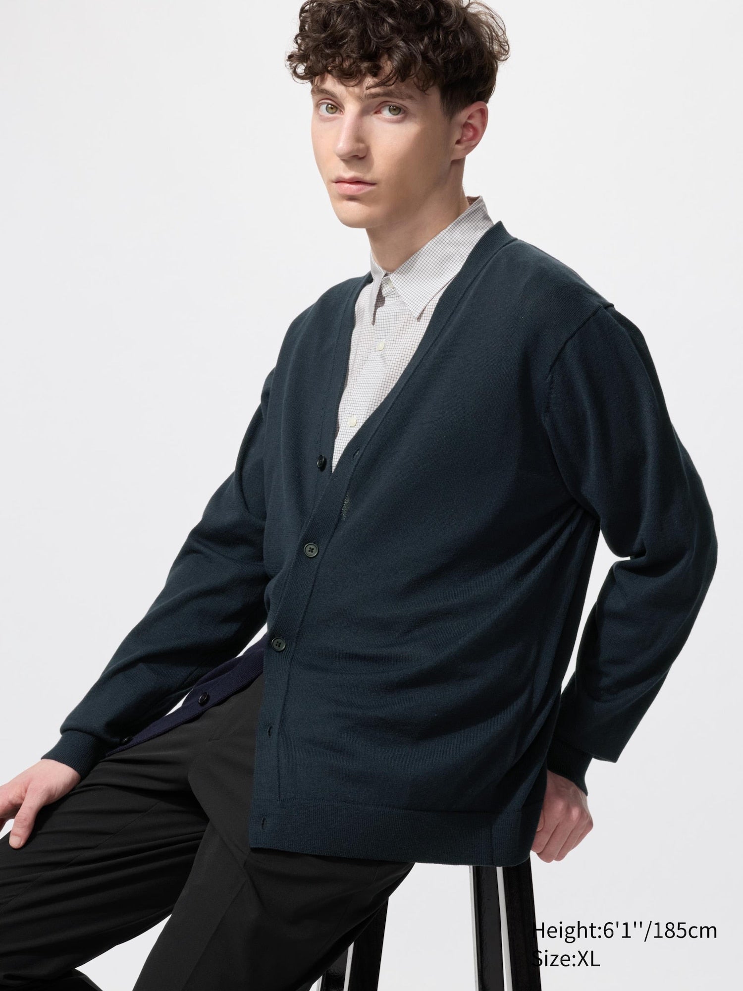 Knitted V Neck Cardigan - LIGHT GRAY