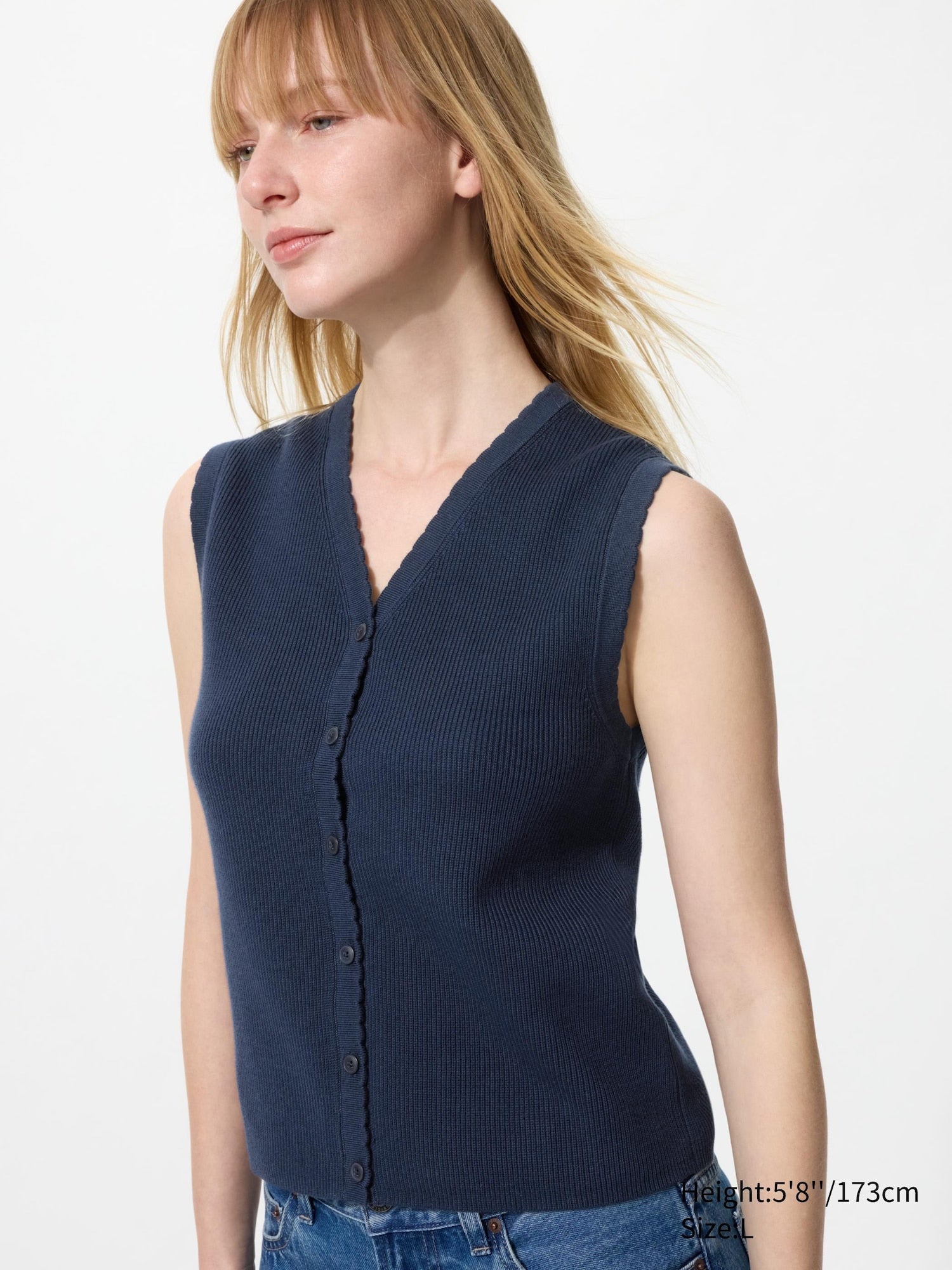 Scalloped V Neck Sweater - image 4